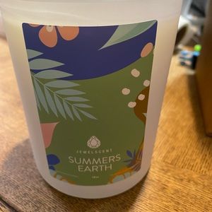 Summer’s‎ Earth size 9 candle